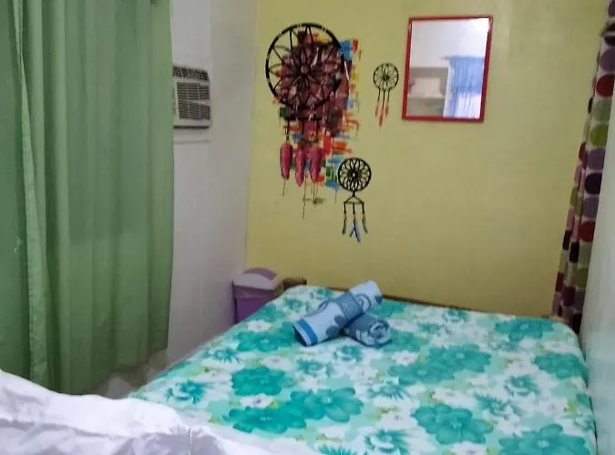 Resort The Cronin Oslob