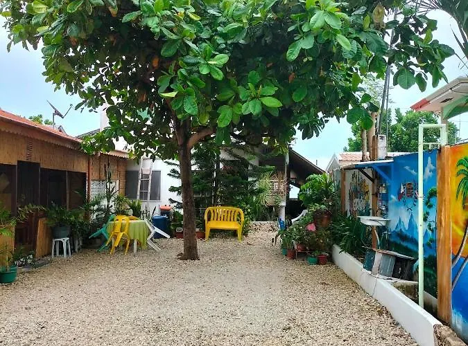 Resort The Cronin *